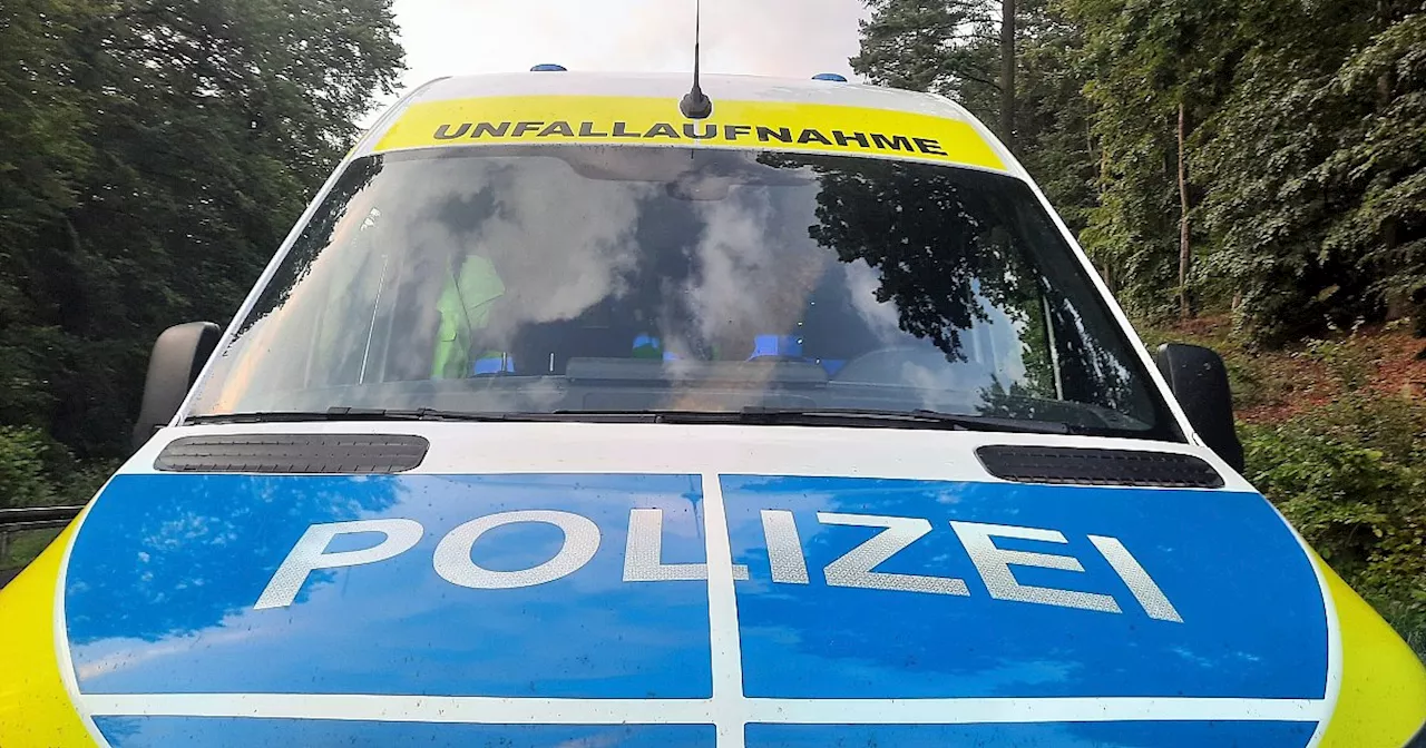 Warburger stirbt bei Unfall auf B252 bei Peckelsheim