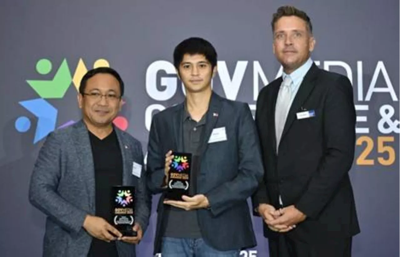 DICT's E-Government Platforms received awards in Singapore