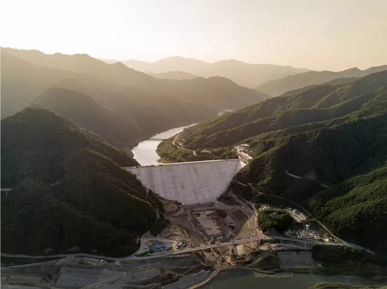 South Korea asks North to alert before releasing dam water