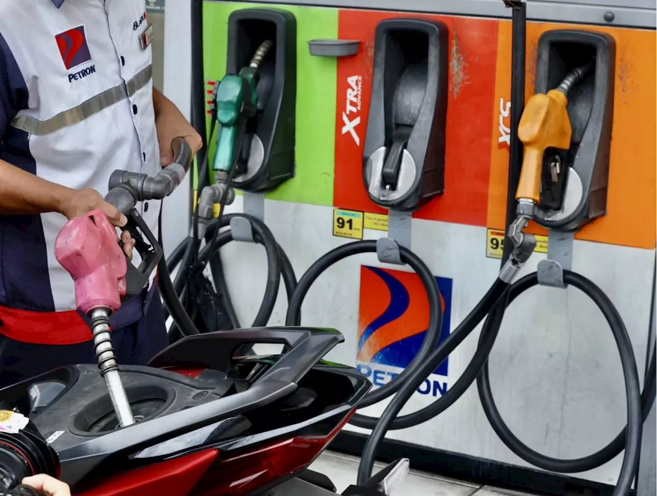 Truce seen bringing gas prices down