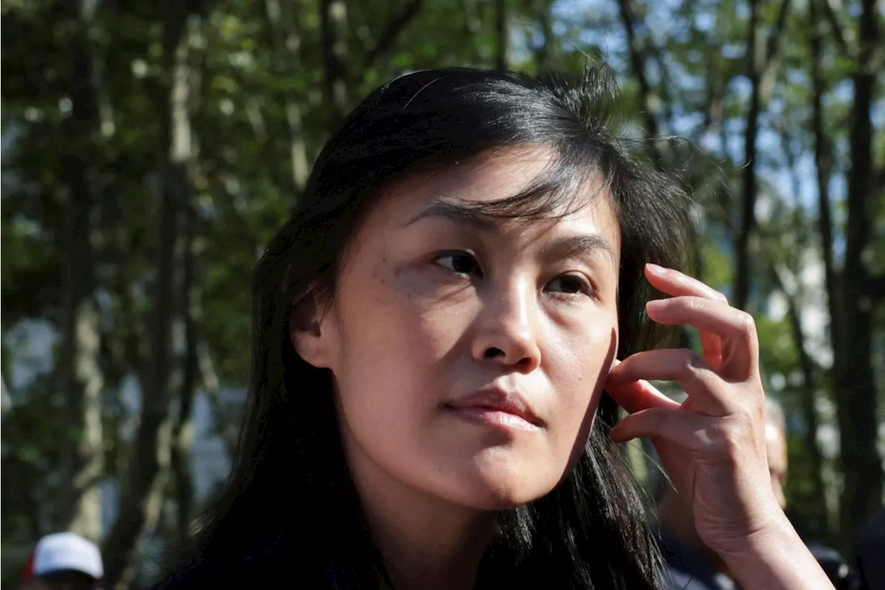 Ex-New York official facing China agent charge indicted for kickbacks