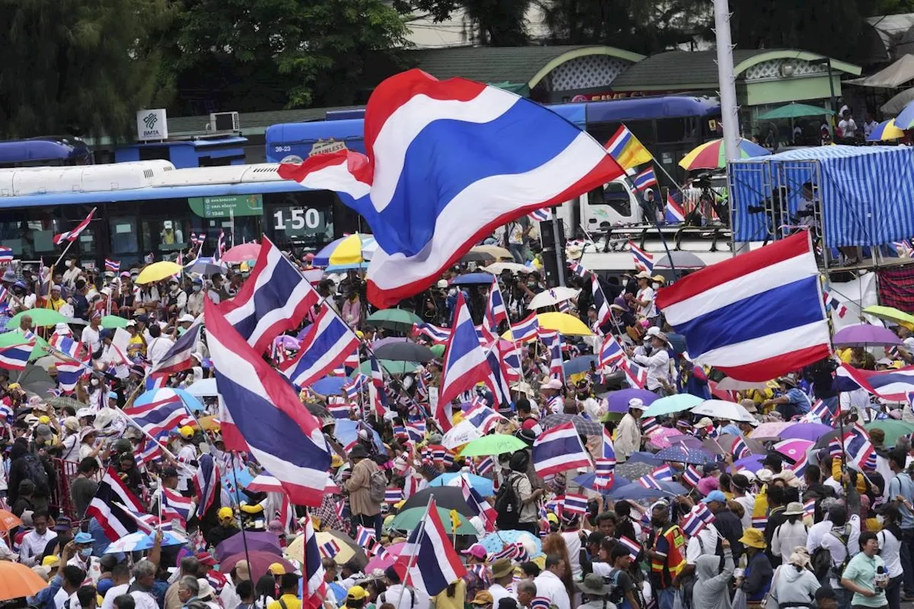 Protesters gather in Bangkok to demand Thai prime minister's resignation over leaked Cambodia call