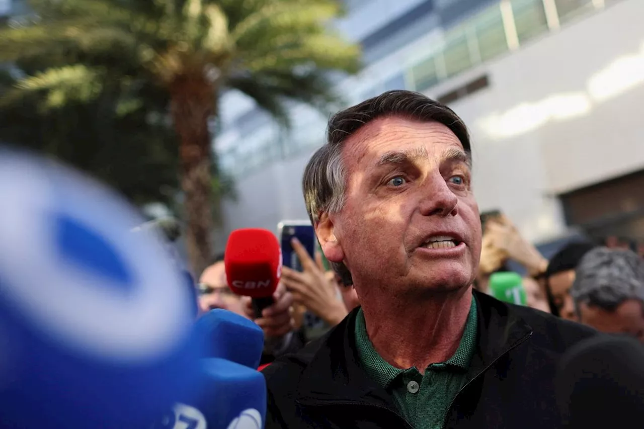 Facing possible prison, Bolsonaro seeks to rally faithful
