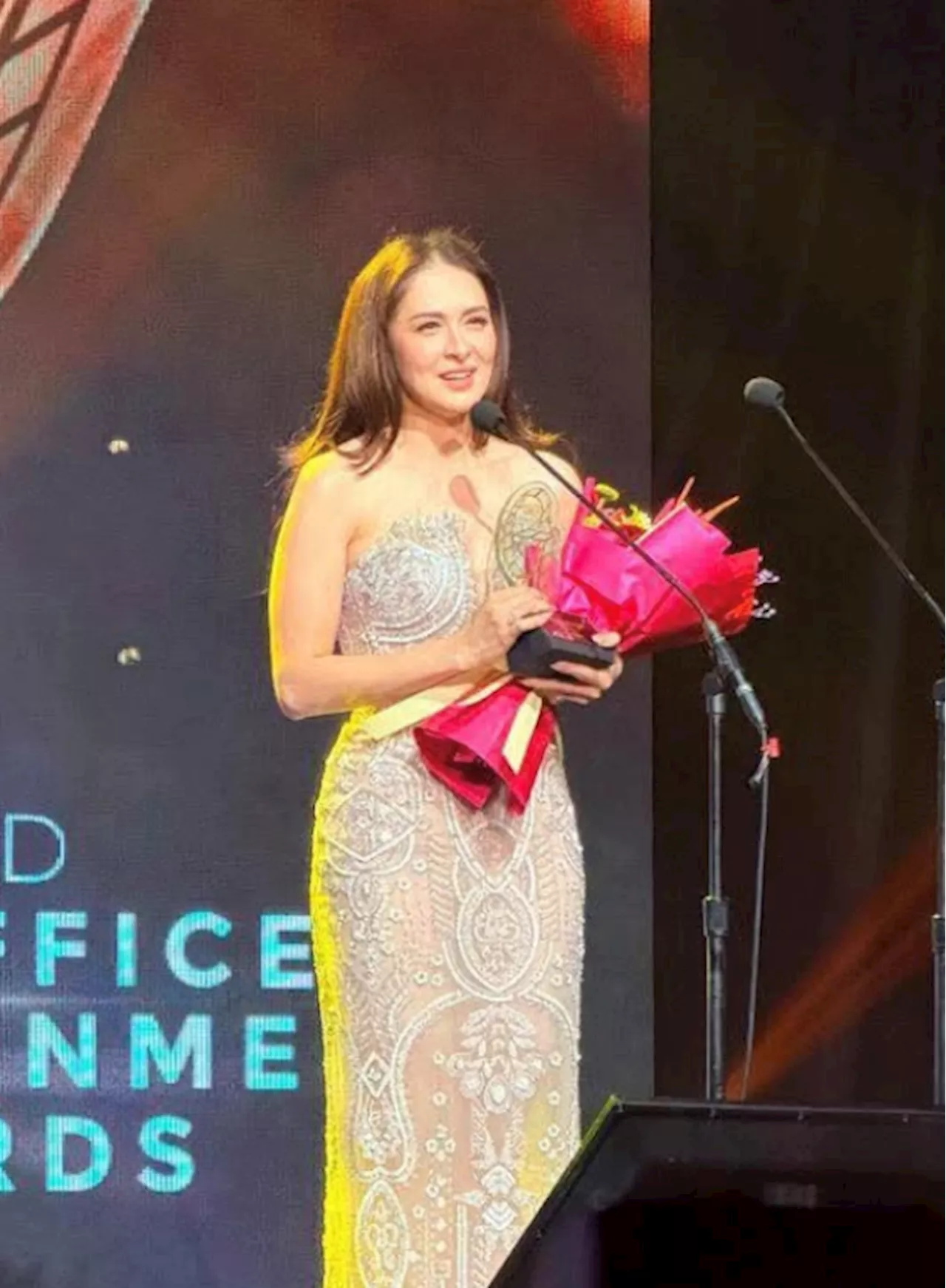 Biggest names in showbiz recognized at 53rd Box Office Awards
