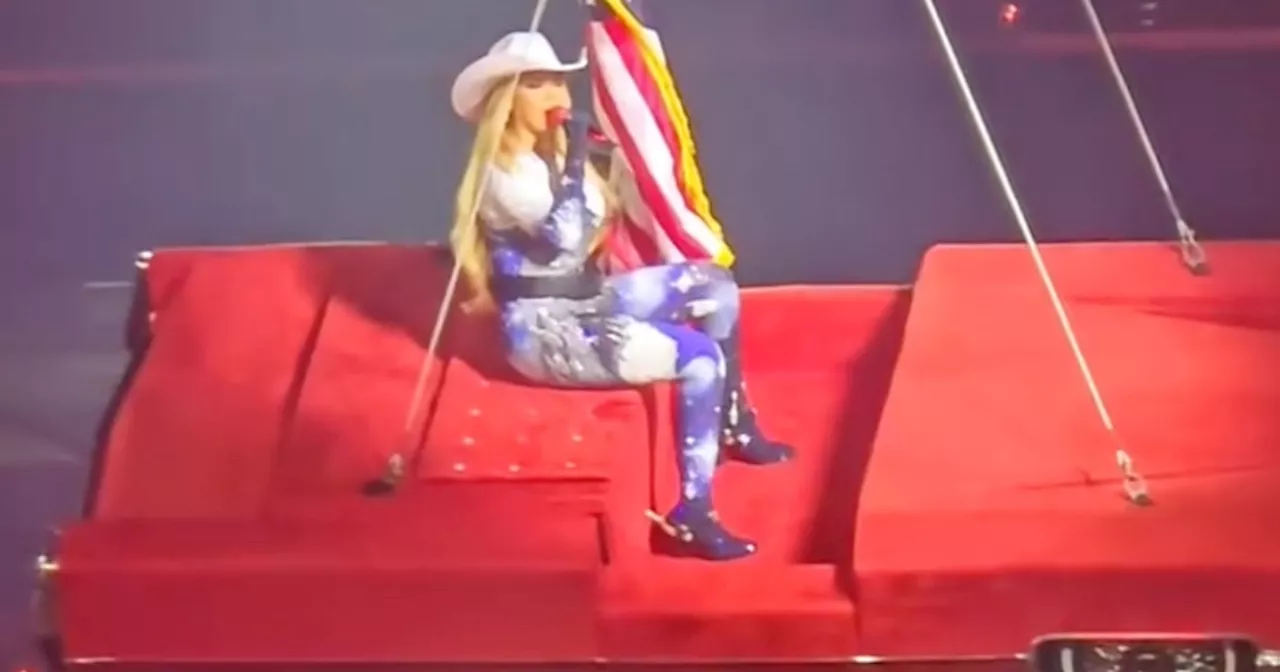 'Stop, stop, stop': Beyoncé cuts song short after flying car malfunctions