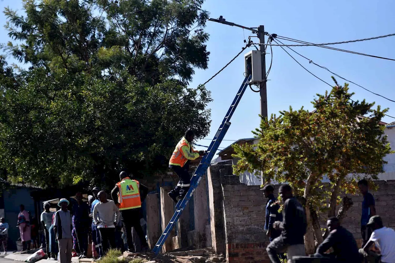Alex residents ‘tried to hold city power officials hostage’, now power restored with R2k catch