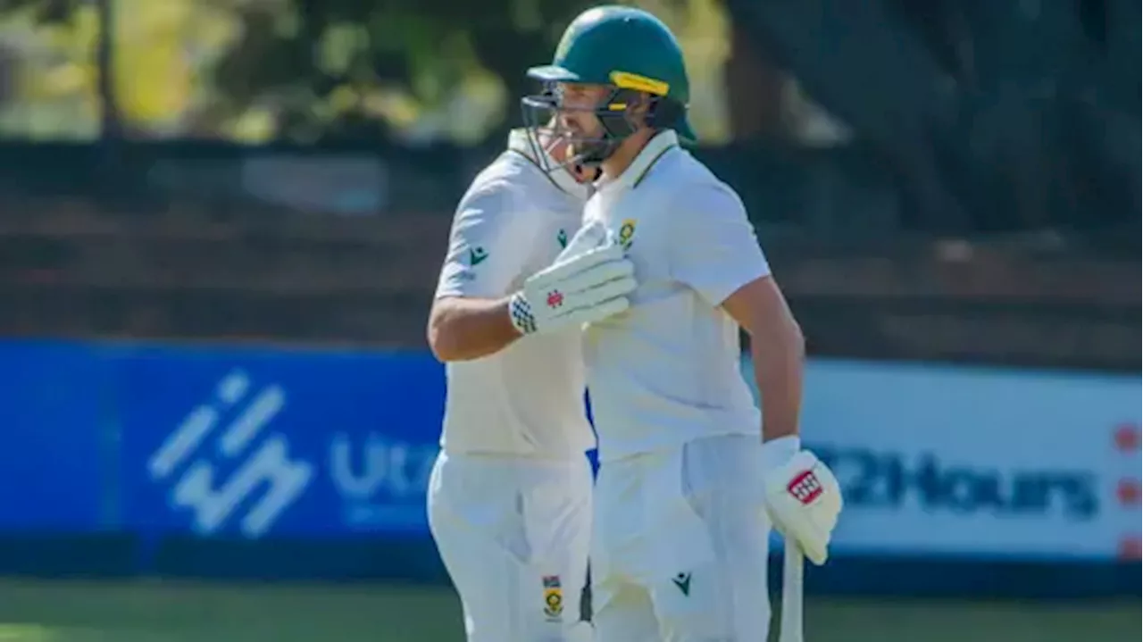 DAY 3: Zimbabwe suffer late blow after Mulder ton puts Proteas in charge