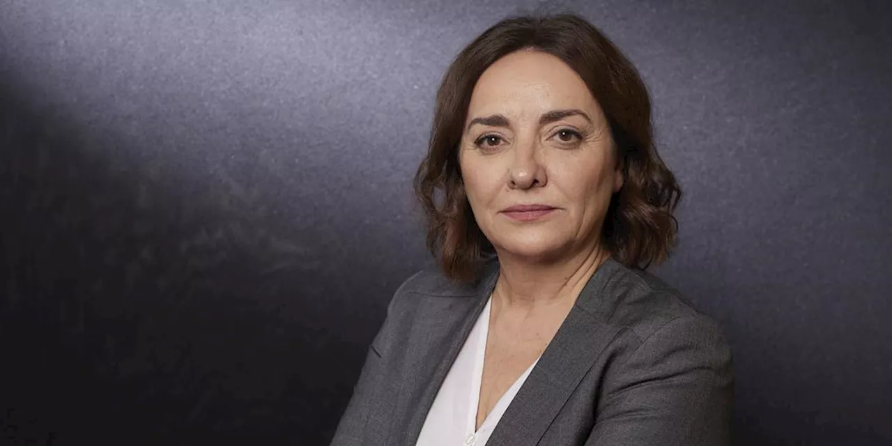 Oughourlian destituye a Pepa Bueno como directora de 'El País' y nombra a Jan Martínez Ahrens como su susti...