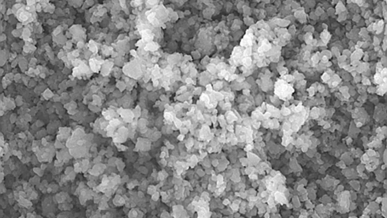 US firm’s solid EV battery material promises 50% more energy, 80% life after 5,000 cycles
