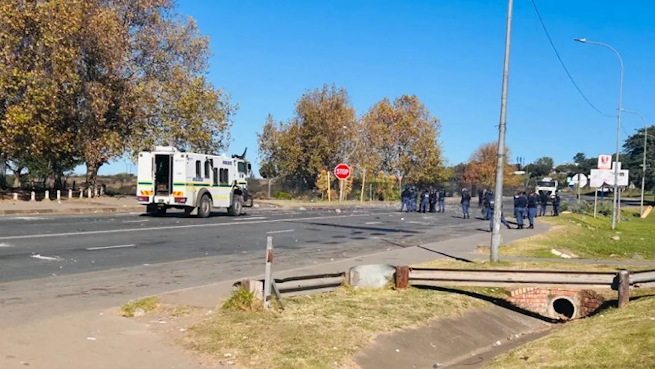 AbaThembu King questions bail decision in WSU student's shooting case - SABC News - Breaking news, special reports, world, business, sport coverage of all South African current events. Africa's news leader.