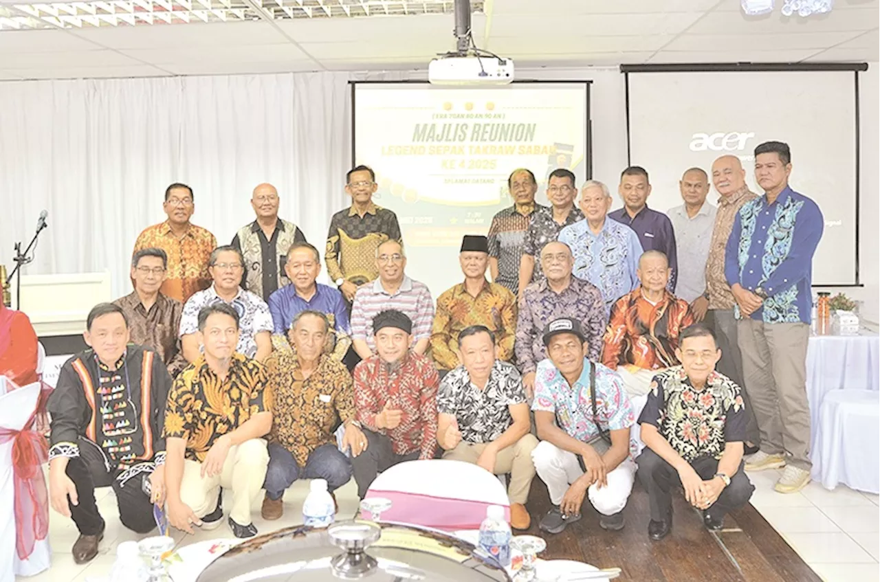 Salleh backs formation of club for ex- takraw players