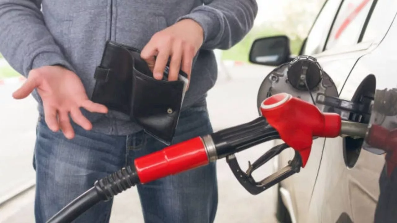 Gasolina sin estímulo: Hacienda cobra IEPS completo por octava semana seguida