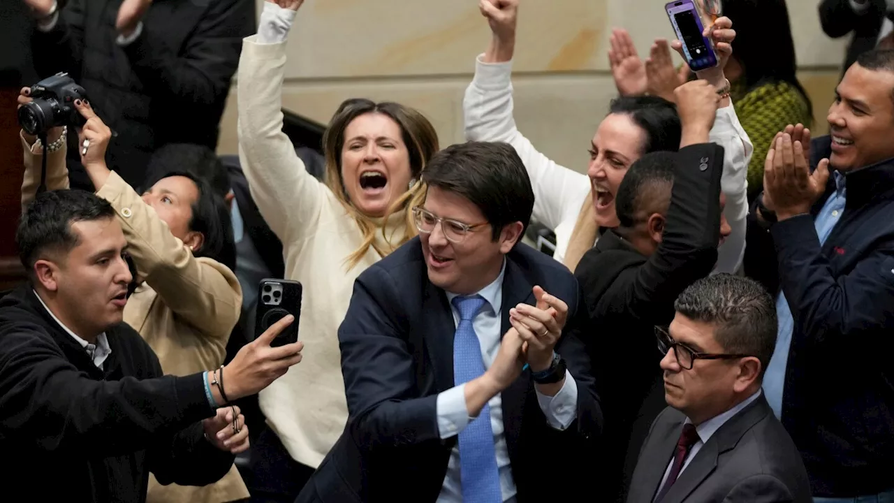 Colombian senator is shot and wounded at Bogota campaign rally