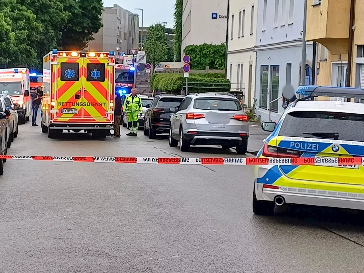 Absichtliche Tat in Passau: Auto fährt in Menschengruppe