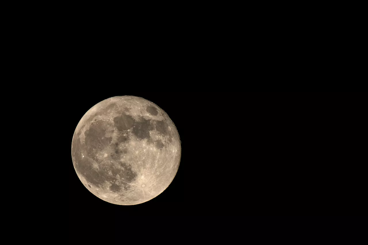 June's full moon: Why the strawberry moon is so unique this week