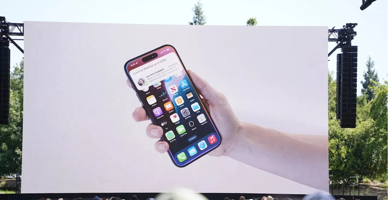 Apple punts on Siri updates as it struggles to keep up in the AI race