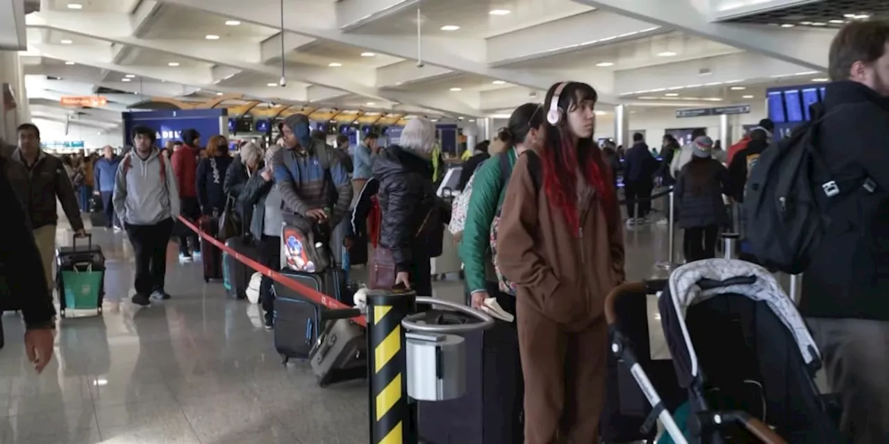 Hacker group targeting US airlines, FBI says