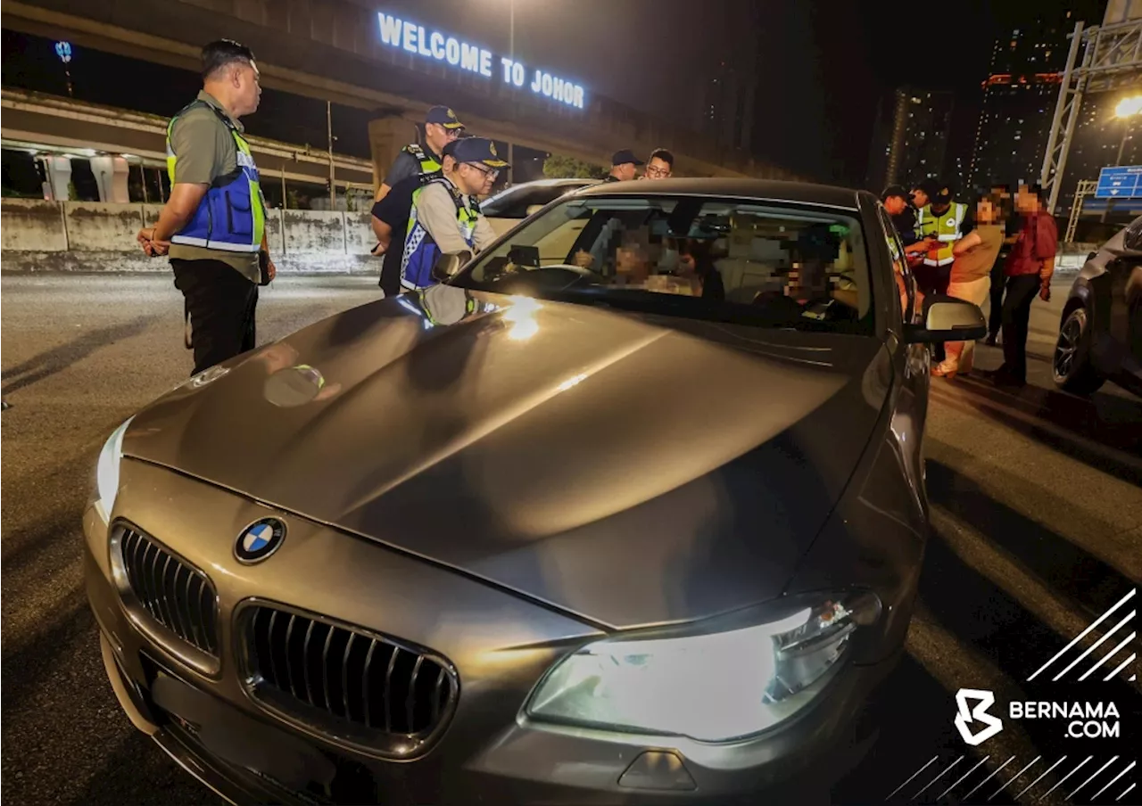 Malaysia kicks off VEP enforcement at Johor border, fines 10 Singapore drivers within first hour