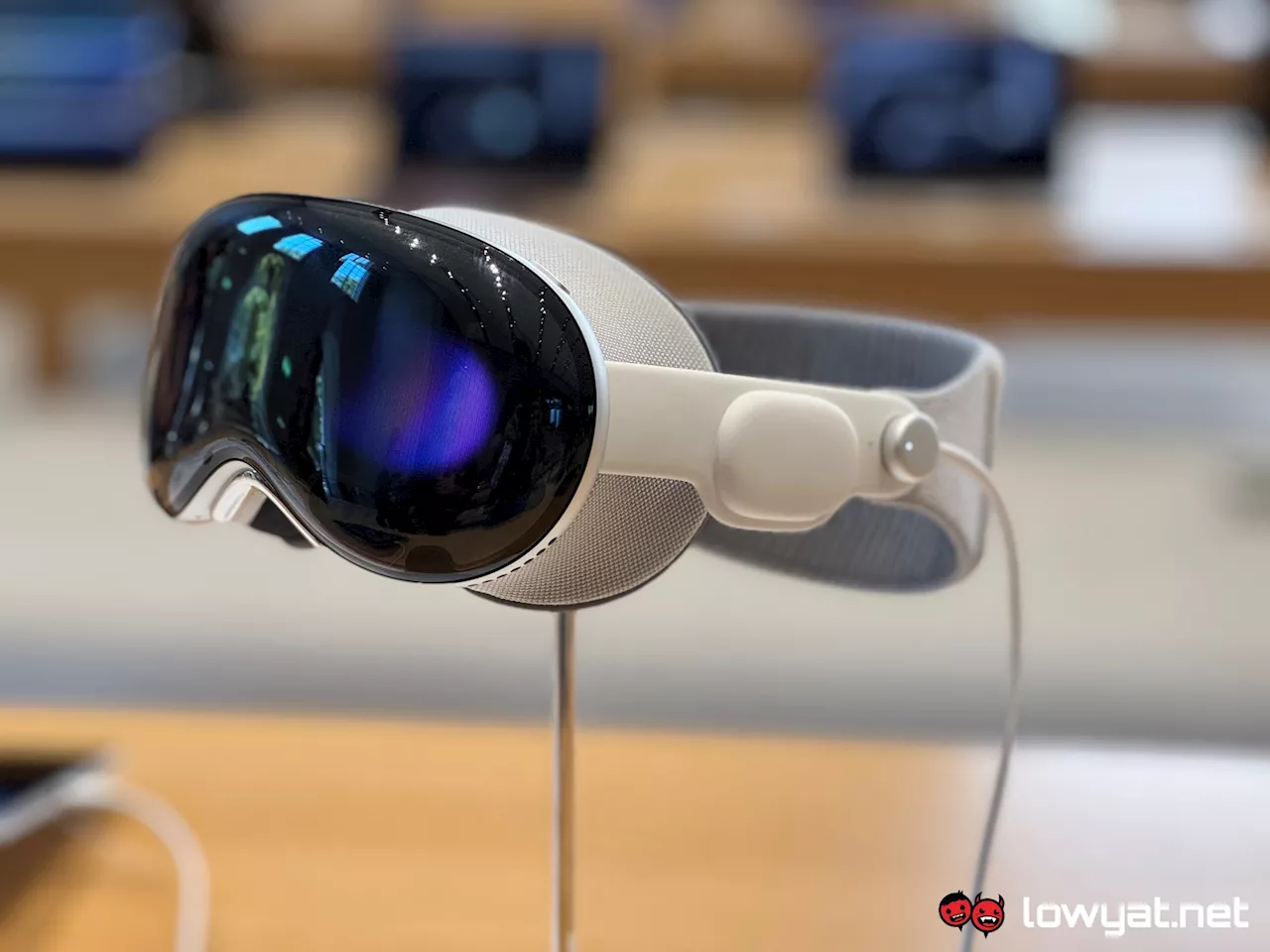 Apple Vision Pro 2 May Sport M4 Chip, Better Head Strap