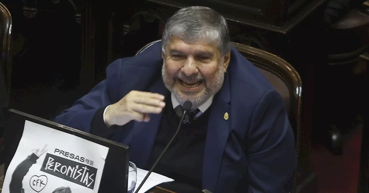 Mayans se hizo un pic-nic con los libertarios: obligó a Abdala a bajarse de la Presidencia y le dio órdenes a