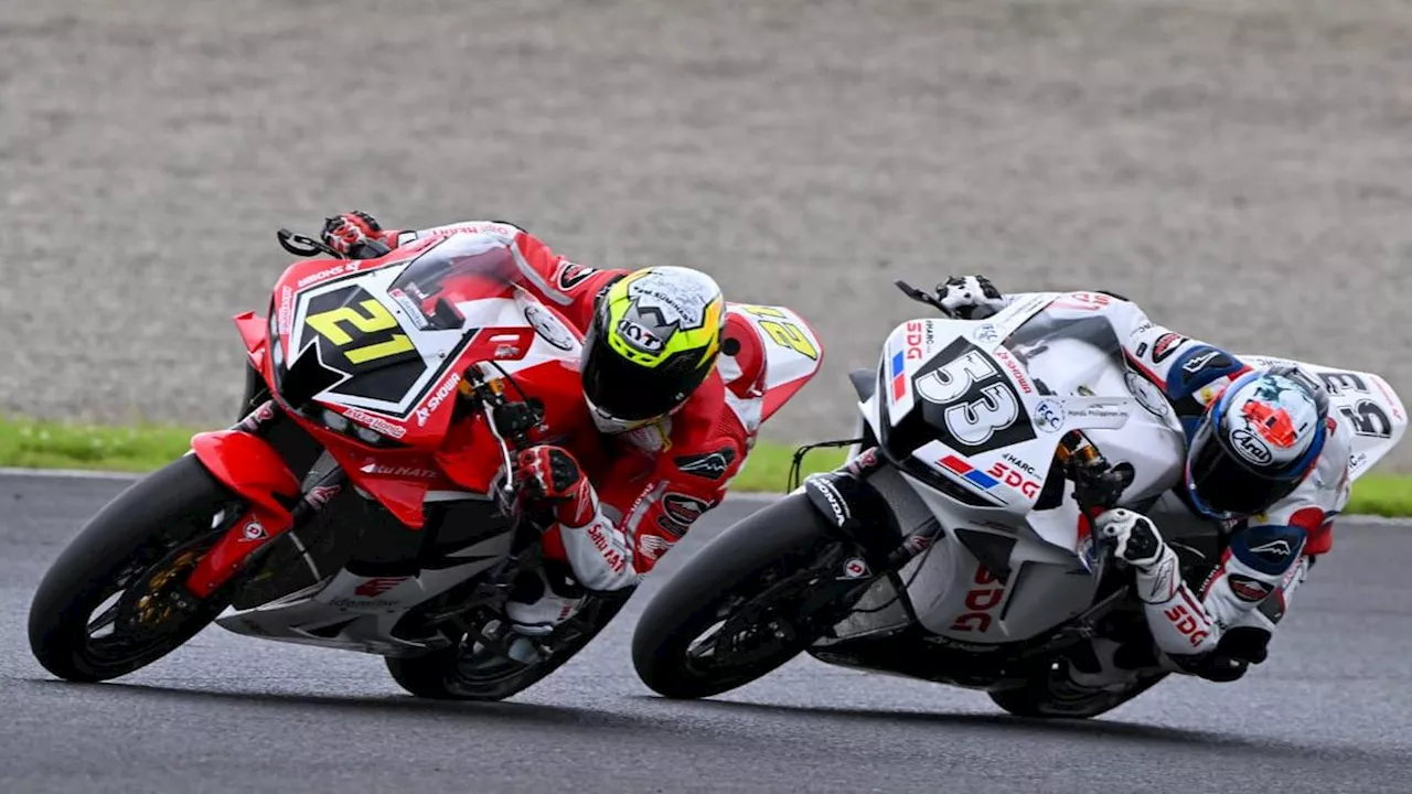 Sempat Bersenggolan, Pembalap AHM Naik Podium Race Pertama ARRC Jepang 2025