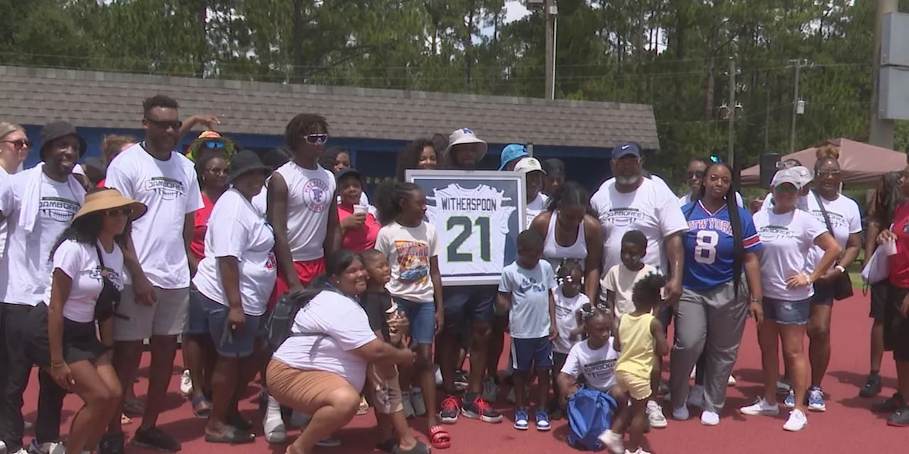 Seattle Seahawks star Devon Witherspoon hosts back to school jamboree at his alma mater