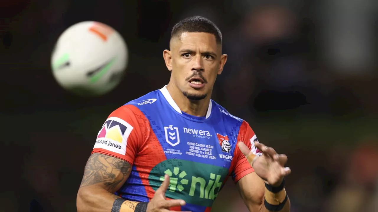 Knights’ call on experienced pair after fan push; Sharks set to lock down star — Transfer Whispers