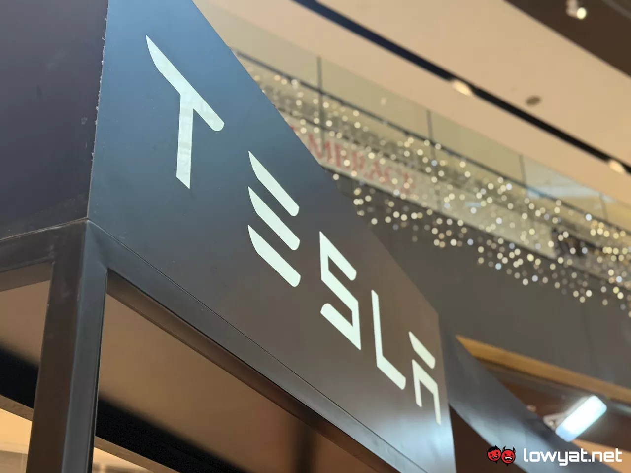 Grok Now Available For Select Tesla Cars In The US