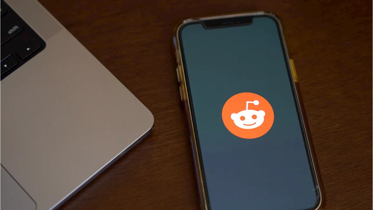 Piattaforma Reddit introduce verifica dell'età nel Regno Unito