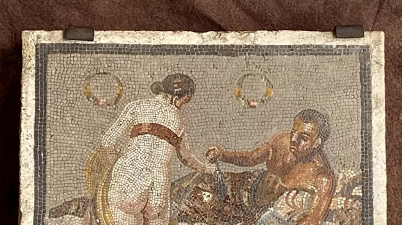 Restituito a Pompei un mosaico erotico trafugato nel 1944