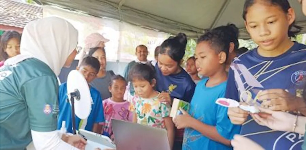 Penuntut UiTM bantu pelajar Orang Asli kuasai teknologi AI