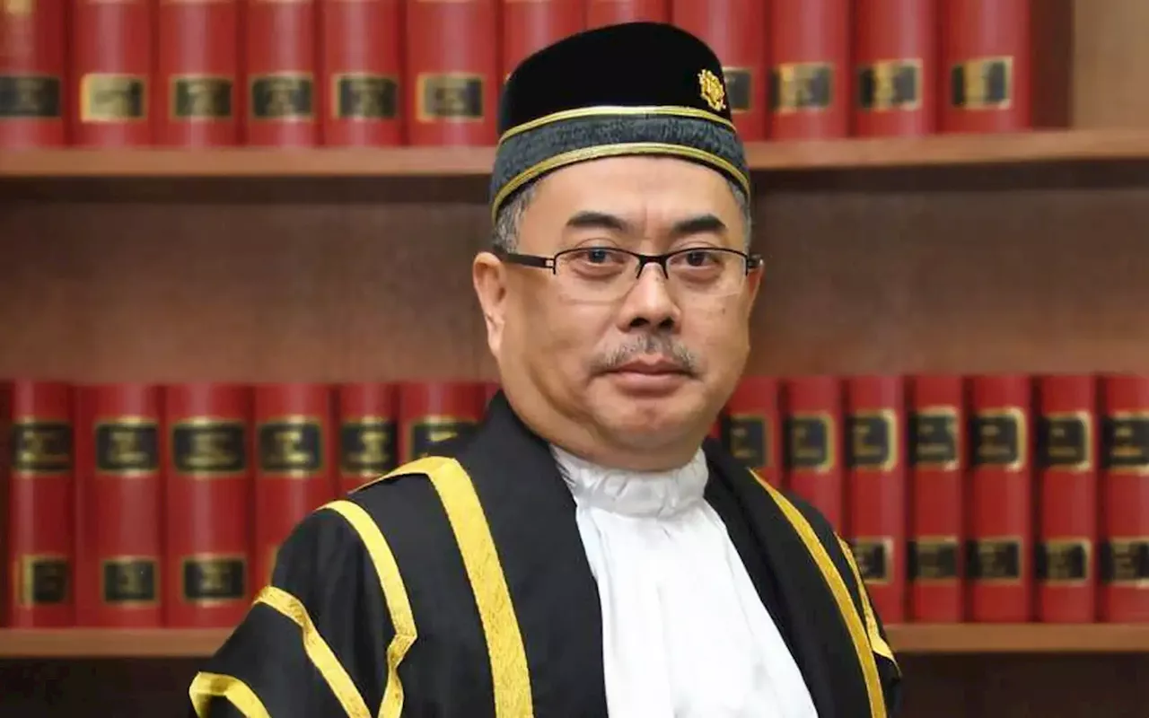 Wan Ahmad Farid is Malaysia’s new chief justice