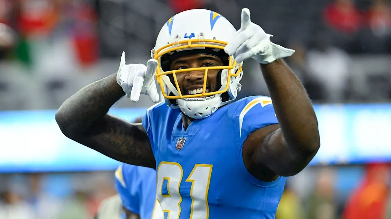 Mike Williams's Sudden Retirement Had Chargers Fans Making Same Keenan Allen Comment