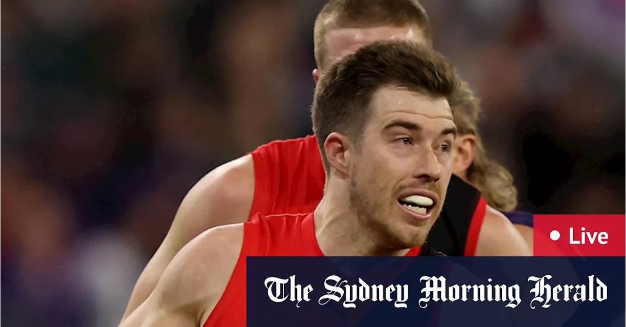 Essendon Bombers vs GWS Giants LIVE: Ailing Bombers chase Marvel miracle win against Giants
