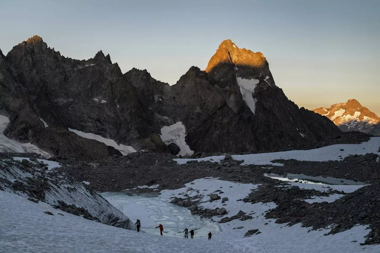 Heat melts Alps snow and glaciers, leaving water shortage