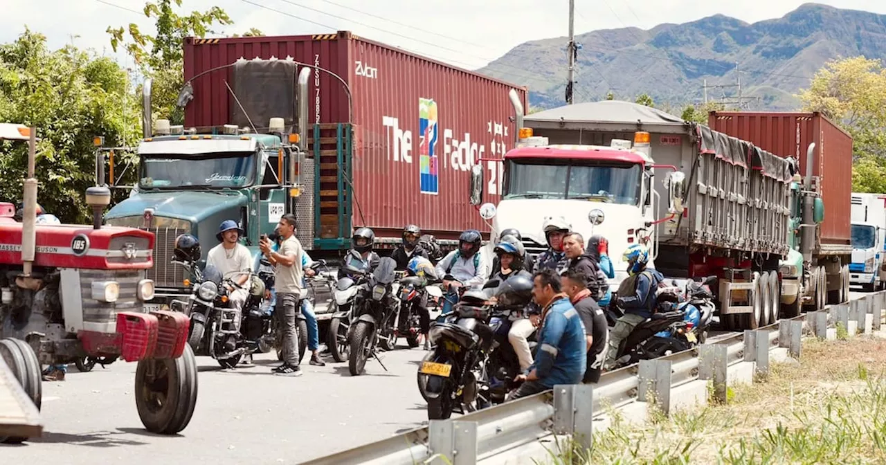 Paro arrocero en Colombia: bloqueos cumplen 4 días y afectan 10 departamentos en Colombia
