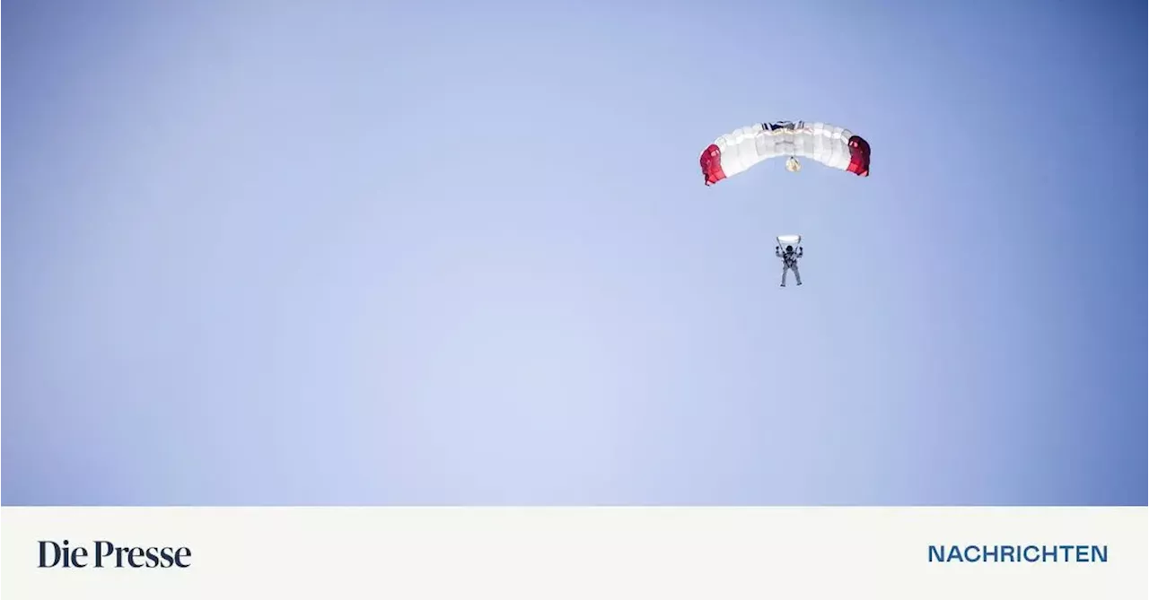 Plötzlicher Herzstillstand? Suche nach der Absturzursache von Felix Baumgartner