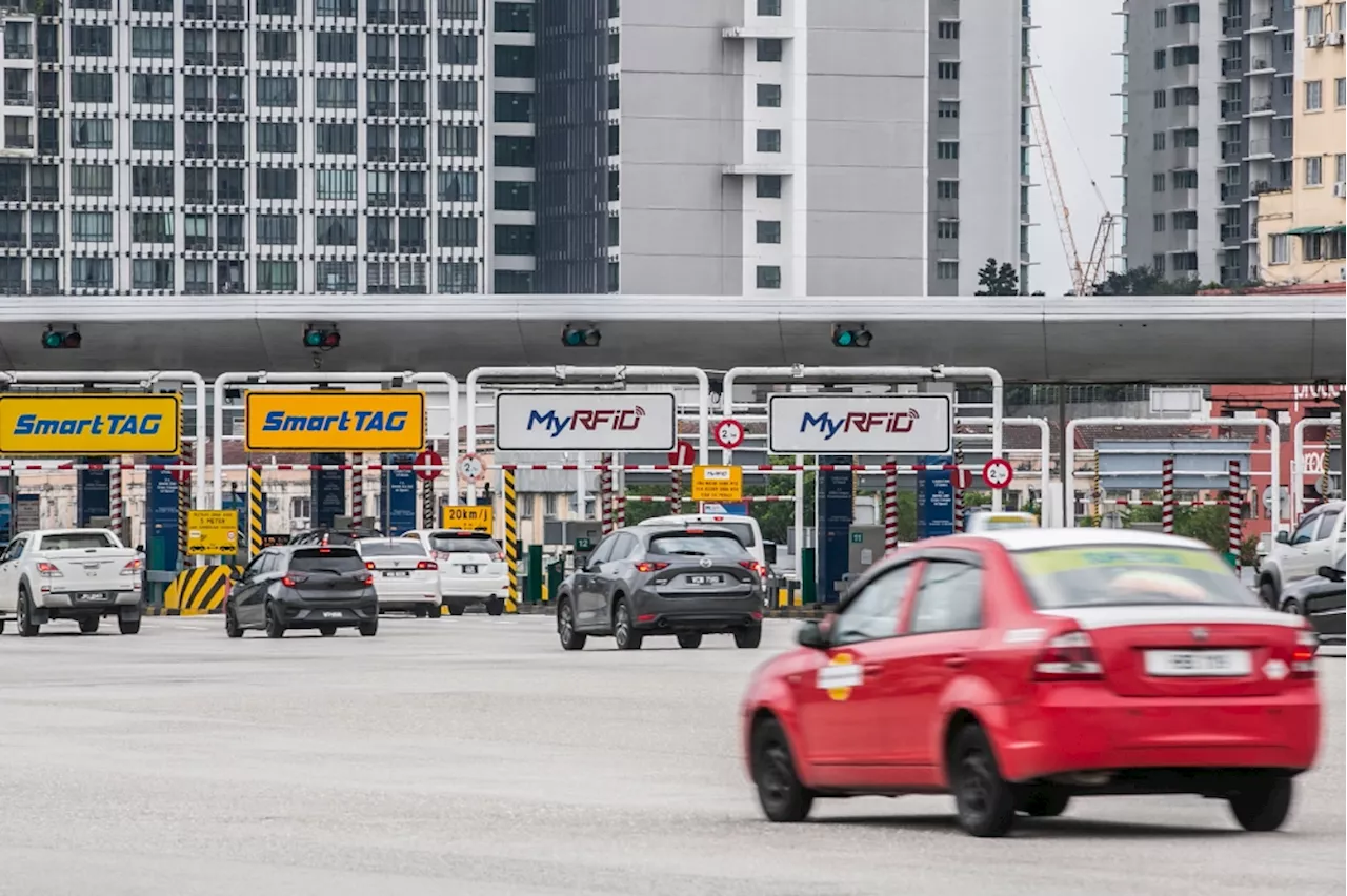 Plus: Road diversion at Sungai Besi Toll to UPM Interchange for gantry installation tonight