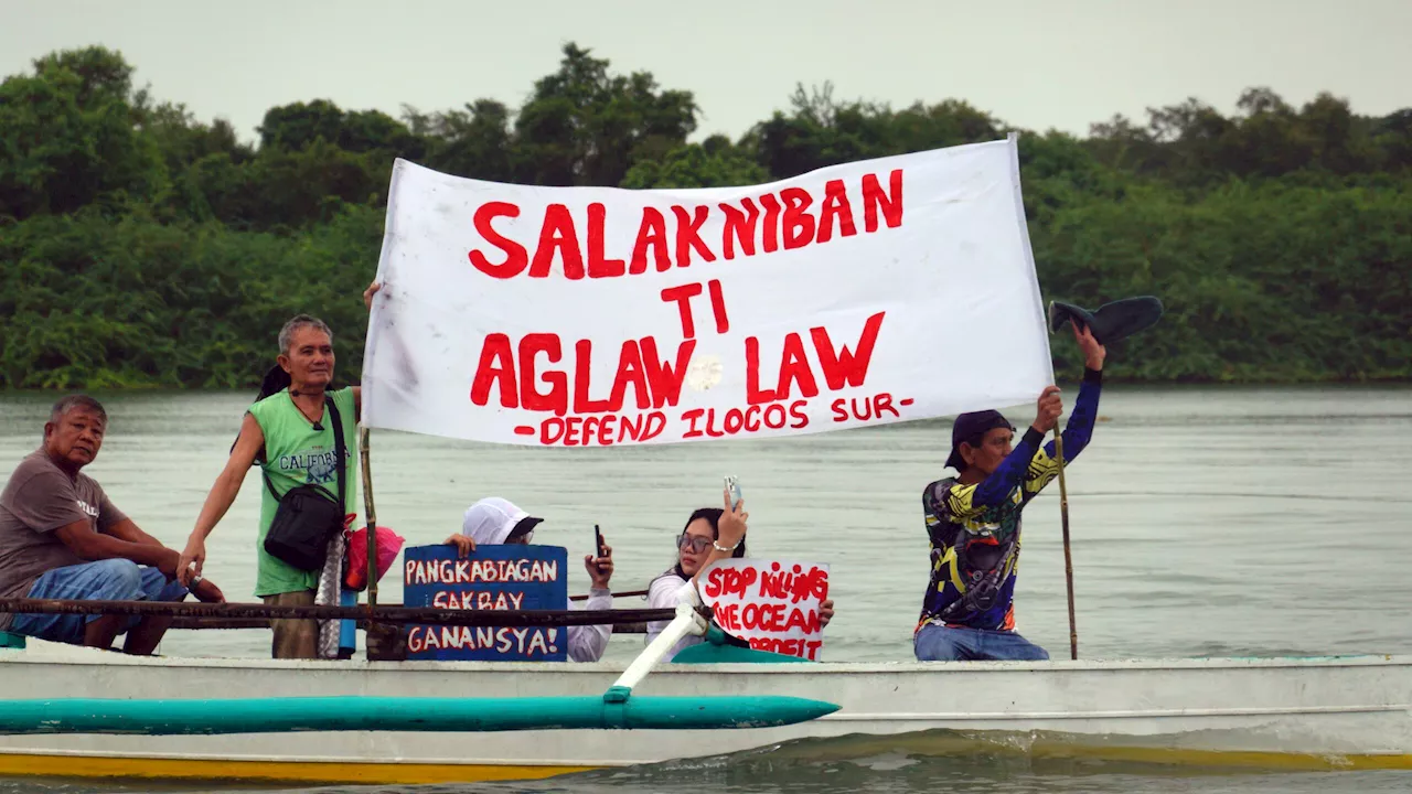 Ilocos Sur residents, environmentalists protest Abra River dredging project