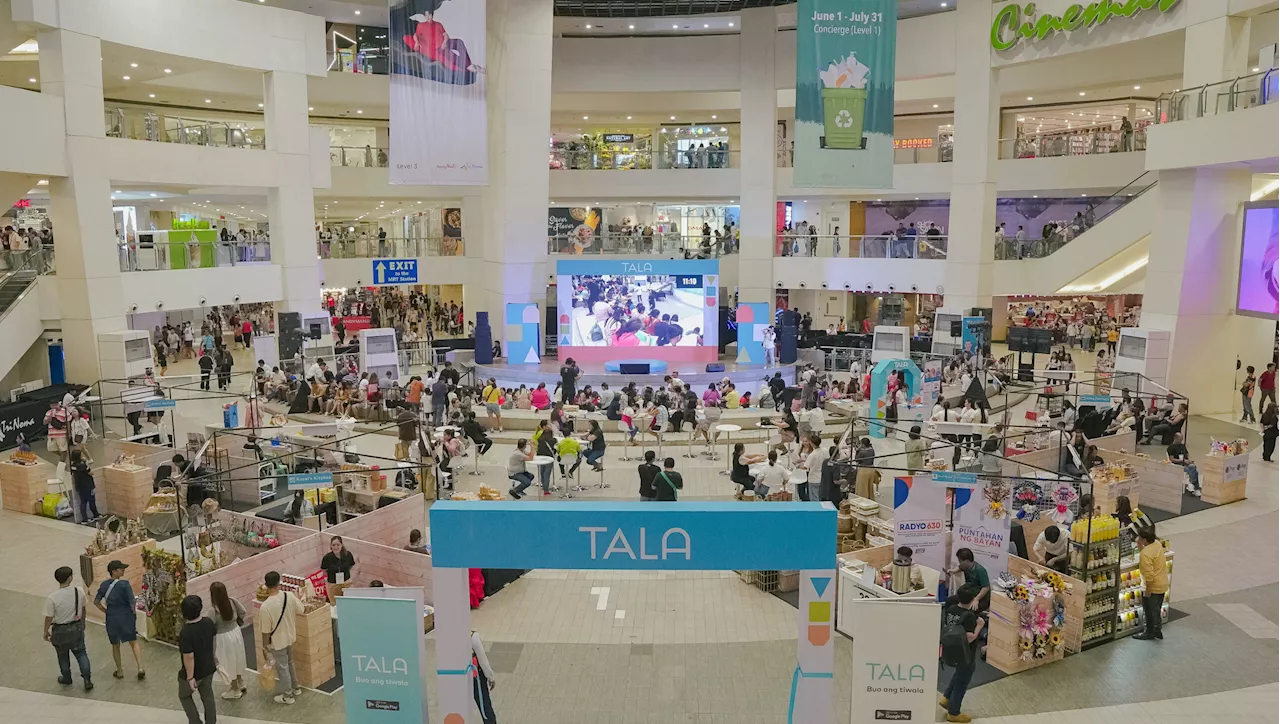 Financial guru holds workshop for vloggers
