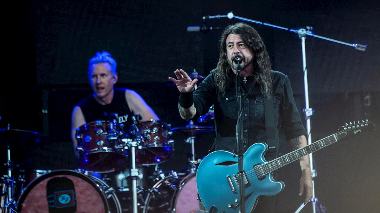 Foo Fighters festeggiano 30anni di carriera con Today's Song