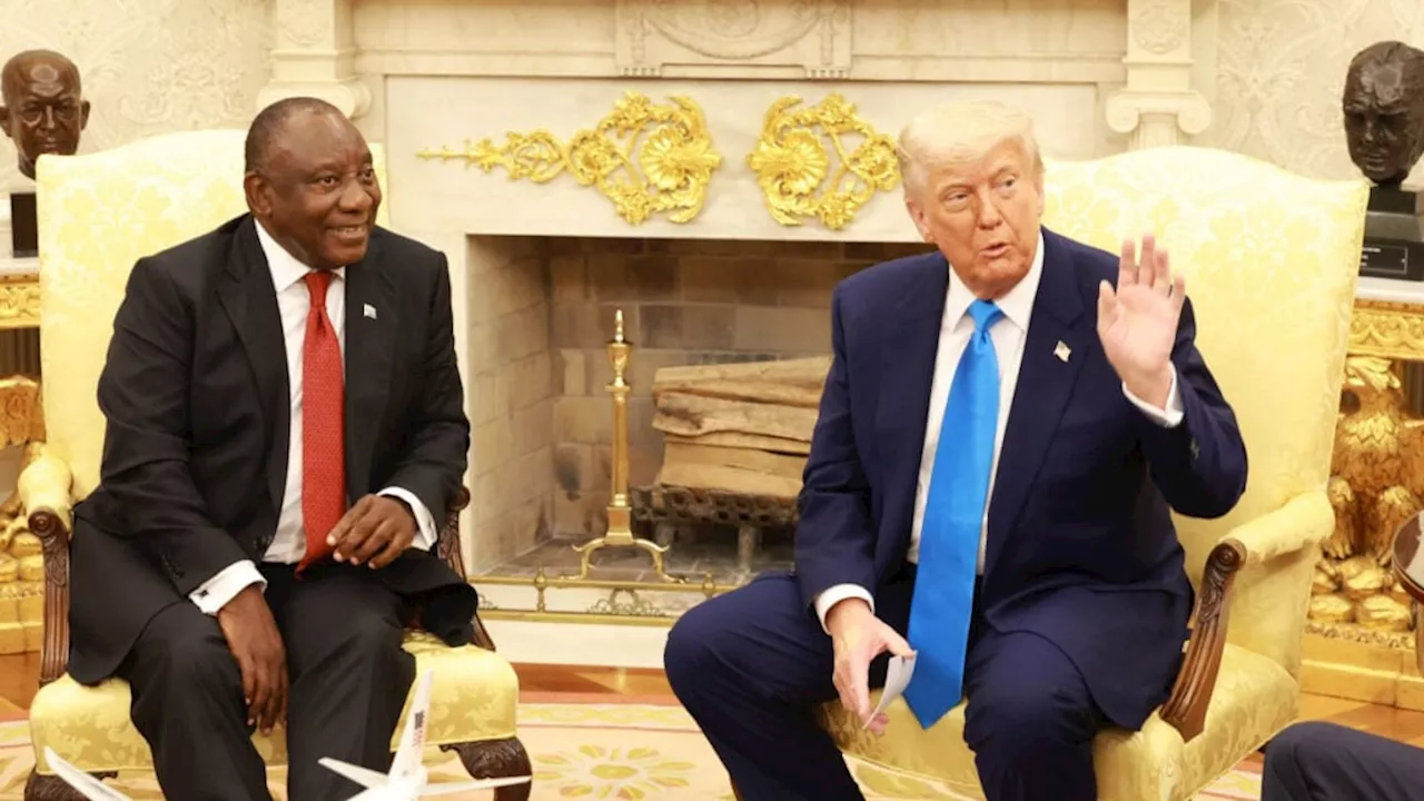 Rand Strengthens as Investor Sentiment Soars, South African Economy Shows Mixed Signals