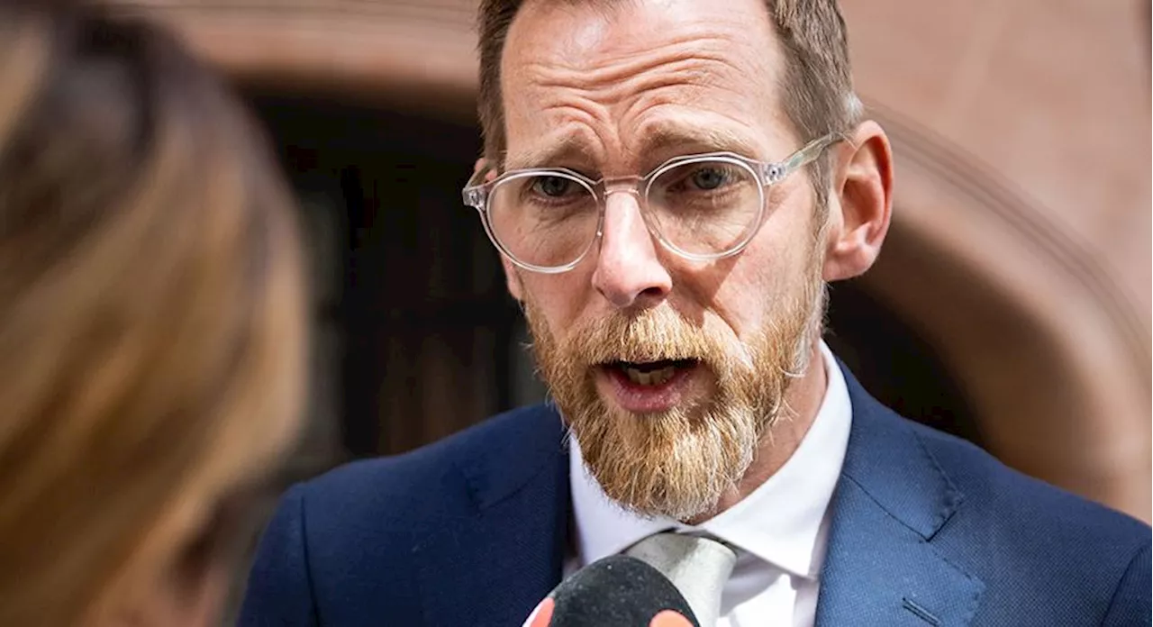 Idrottsministern sågas efter matchfixningsutspel