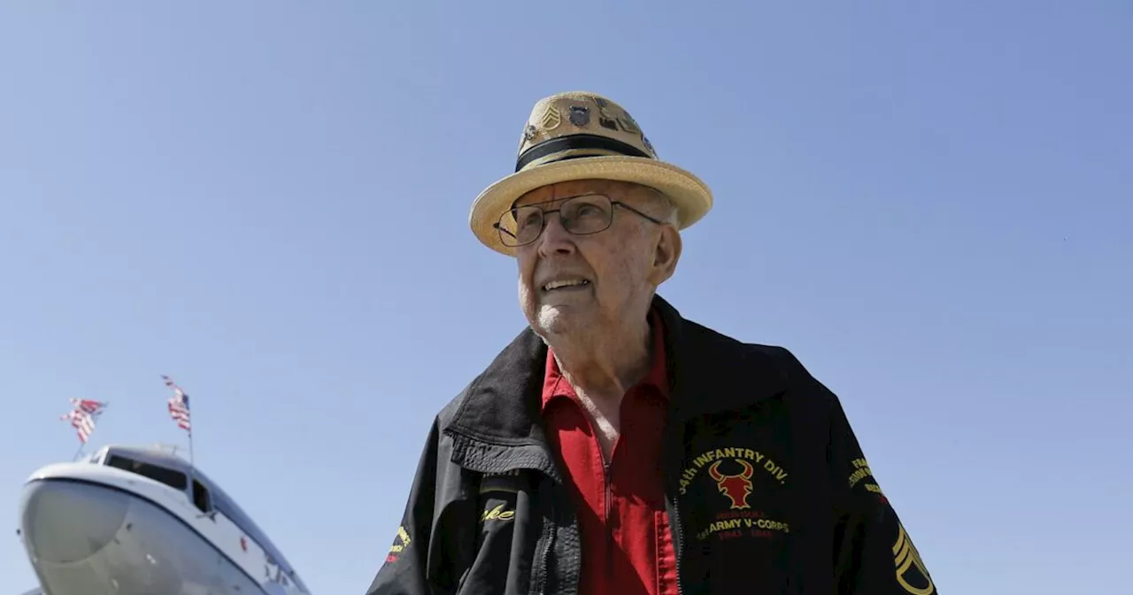 Addio a “Papa Jake”, il veterano del D-Day che conquistò TikTok: aveva 102 anni