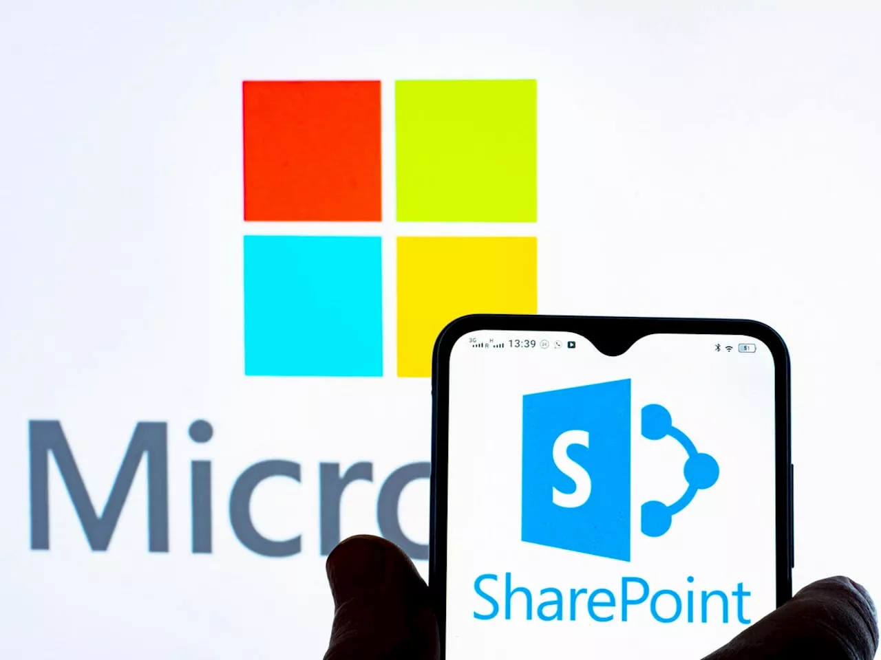 Microsoft Confirms Ongoing Mass SharePoint Attack — No Patch Available