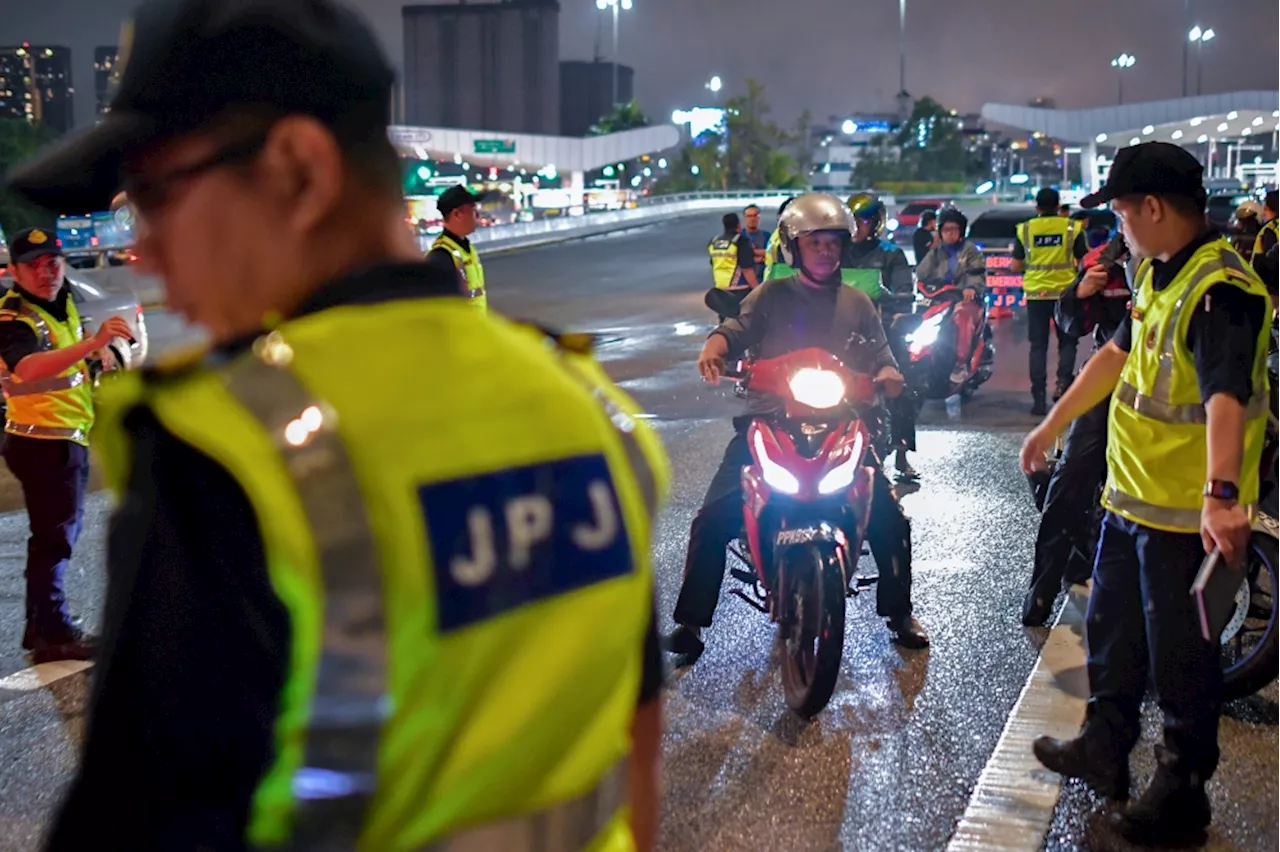 JPJ: Temporary travel pass bearing Pahang JPJ director’s name fake