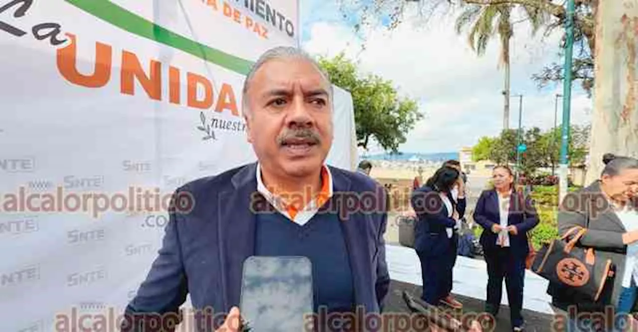 Analiza Gobierno Estatal administrar seguro institucional de docentes con fideicomiso