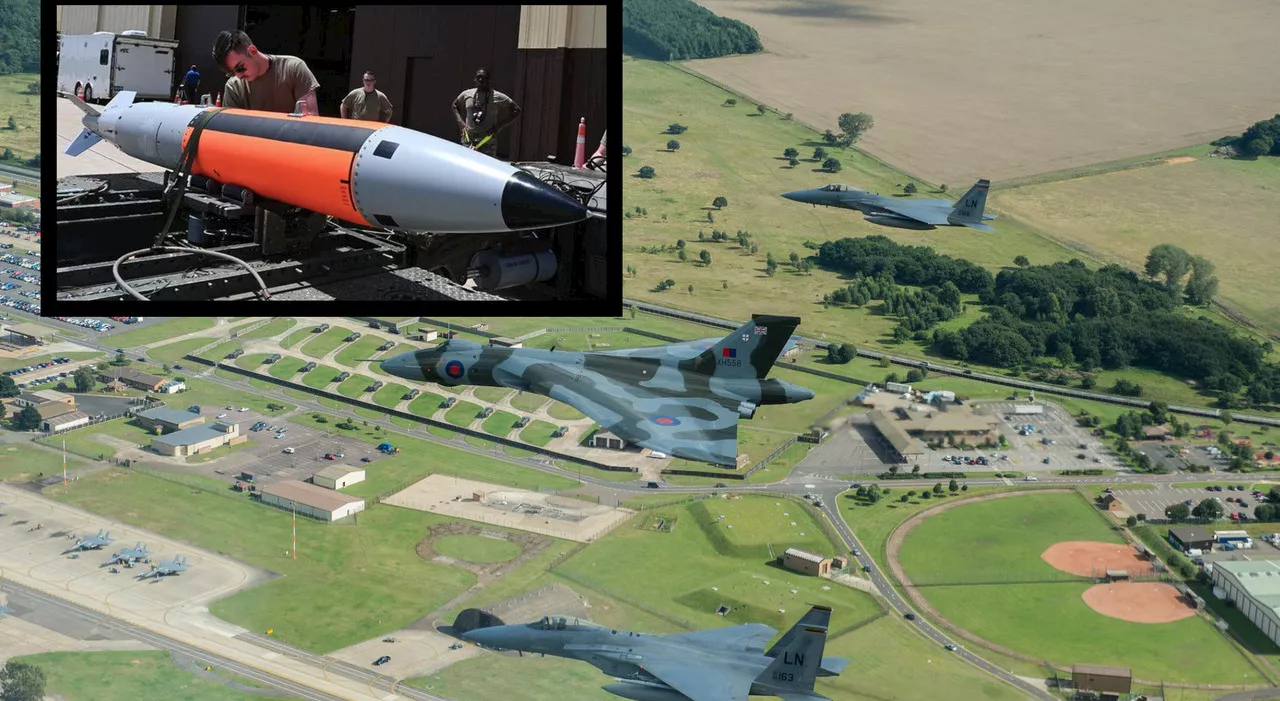 Armi nucleari Usa schierate in Gran Bretagna, la prima volta da 17 anni: la risposta alla minaccia russa