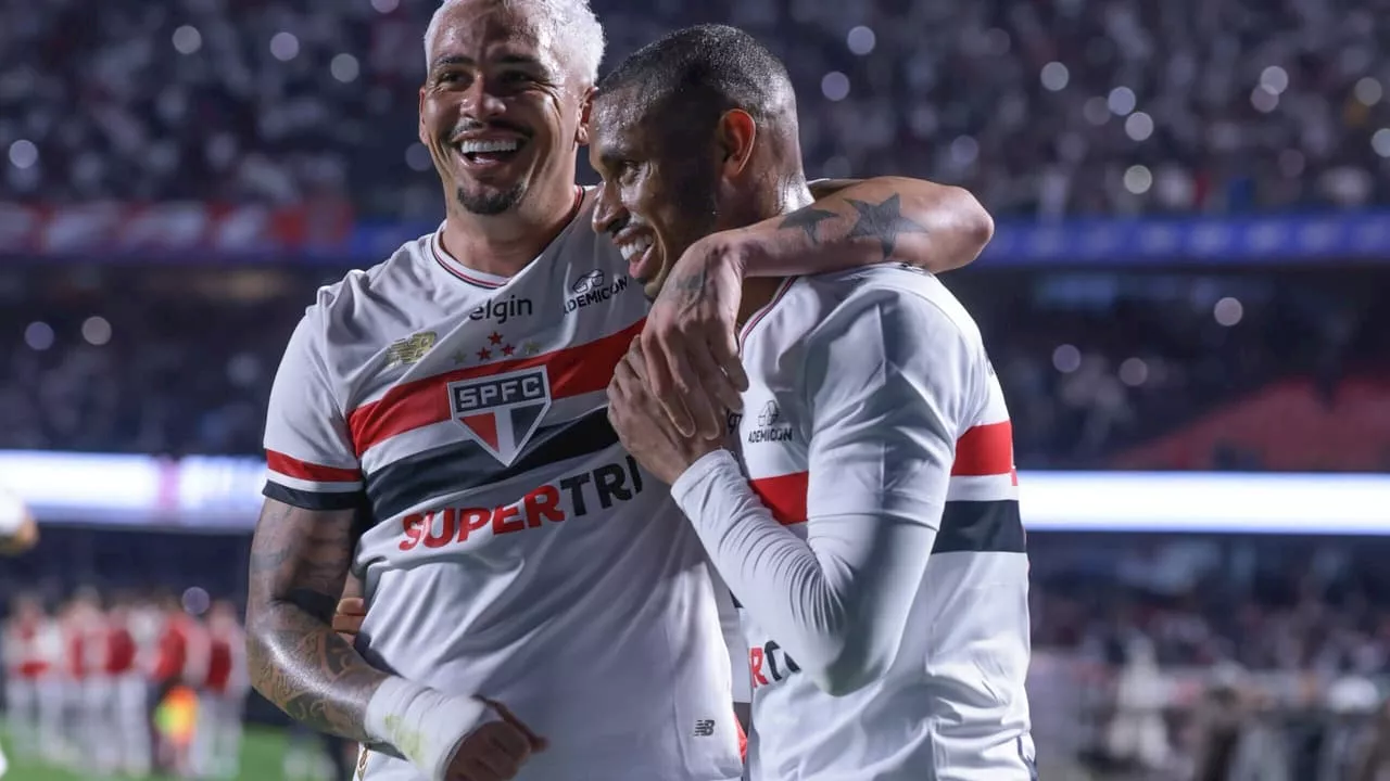 Luciano comenta sobre função em campo no São Paulo: 'Eu sempre quero jogar'
