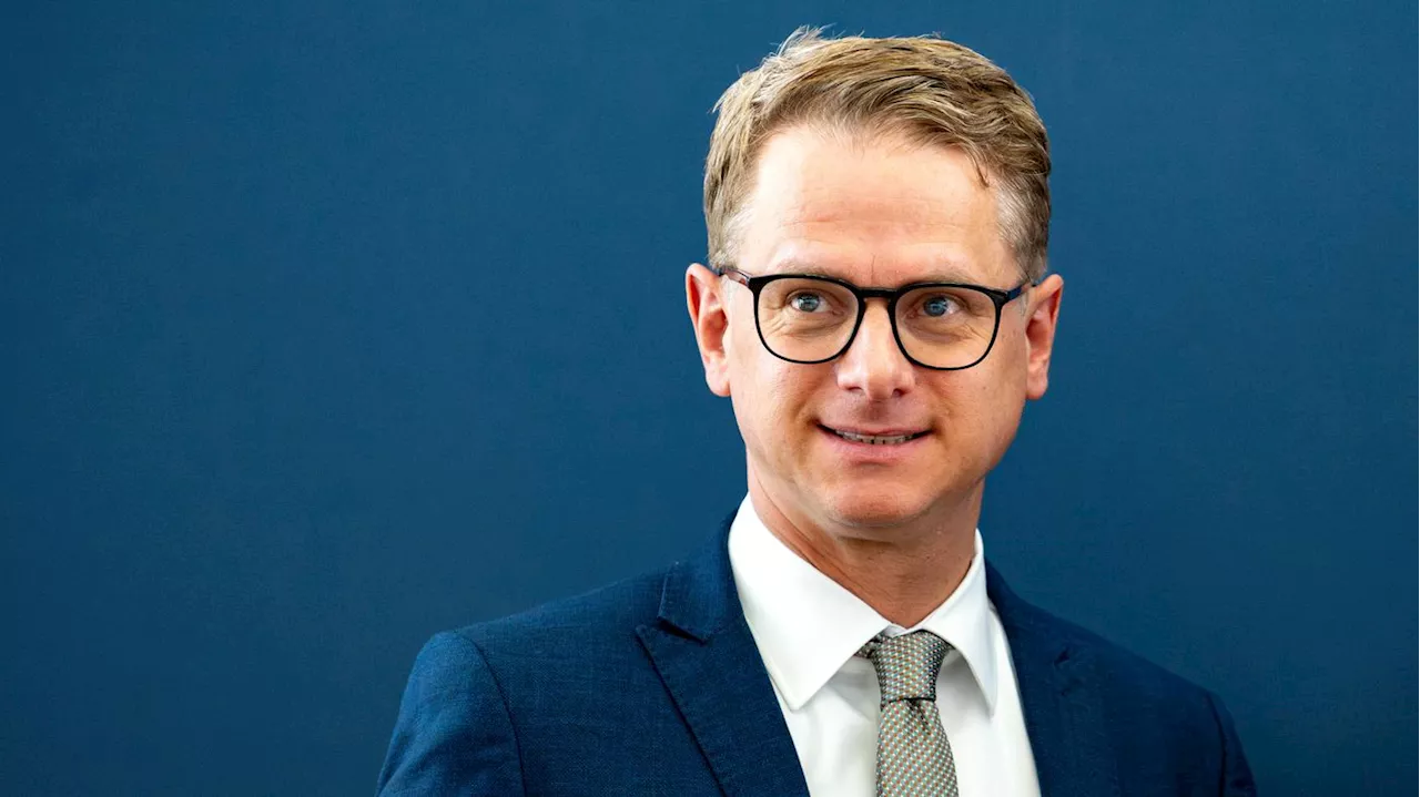 CDU-Generalsekretär Linnemann im Gespräch: „Ist doch logisch, dass sich die neue Rollenverteilung einspielen muss“